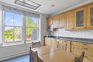 Photo 25- click for photo gallery